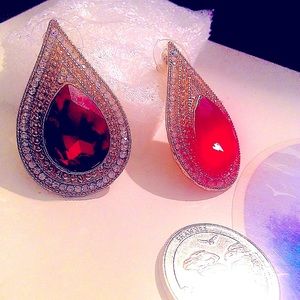 Red crystal earrings/necklace set pierced Bling Pavé Sparkly gold Betsey Johnson